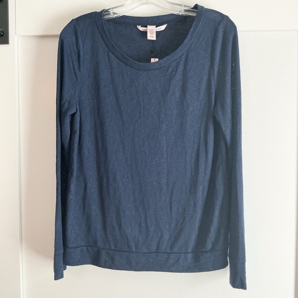 NWT VICTORIA'S SECRET Women's Long Sleeve‎ Shirt Size Small Blue Super Soft